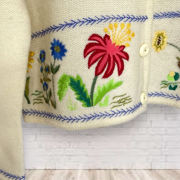 Susan Bristol Vintage 1997 Wool Cardigan Sweater Size M - Picture 3 of 7